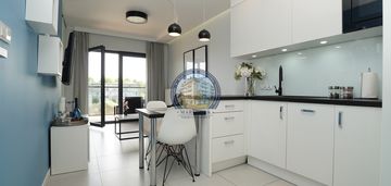 Apartament przy plaży z bocznym widokiem na morze!