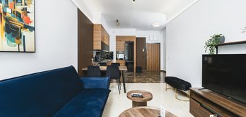 Dwupokojowe wykończone mieszkanie w starym mieście