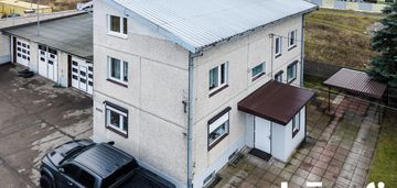 Dom z warsztatem 490 m² przy a1 i trasie górnej