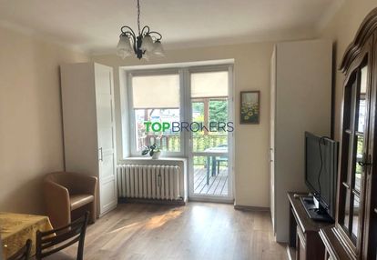 Wygodny dom z dwoma niezależnymi mieszkaniami