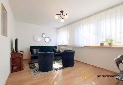 Jasne | 1 piętro | atrakcyjna cena | 2 komórki lok