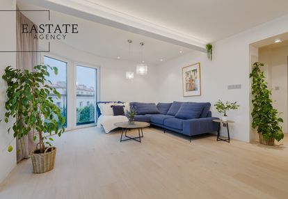Nowoczesne mieszkanie w apartamentowcu - top floor