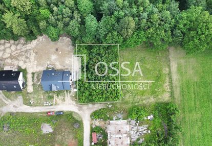 Działka z mediami – właściciel oczyści teren
