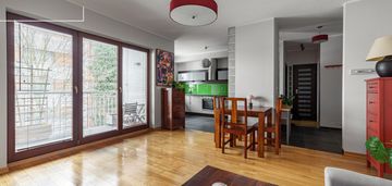 Jasne/balkon/zamknięte osiedle/przestronne!