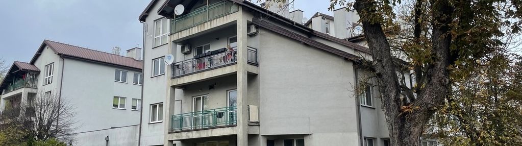 Duże mieszkanie/biuro w samym centrum ciechanowa.