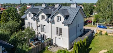 Narożny segment z ogrodem 257 m² | kobyłka