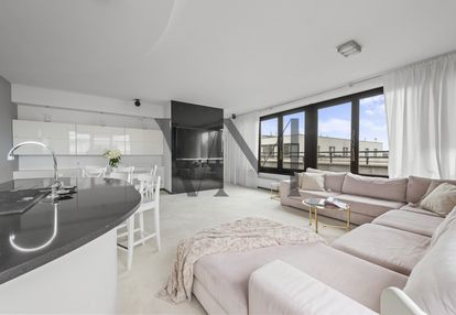 Klimatyczny, przestronny apartament ul. bruzdowa