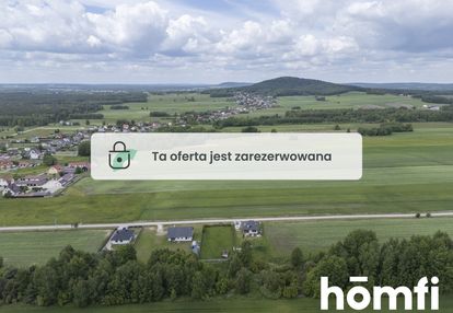Działka w spokojnej okolicy niedźwiedź