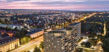 Duży salon | 2 łazienki | widok | komunikacja