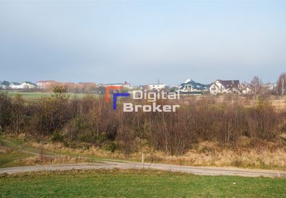 Działka inwestycyjna z widokiem na zatokę