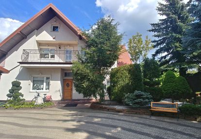 Górna - dom 242 m2 z zakładem produkcyjnym 260 m2