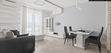 Od zaraz / dwupokojowe 44m / klimatyzacja / garaż