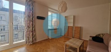 Do wynajęcia kawalerka centrum 37m2.