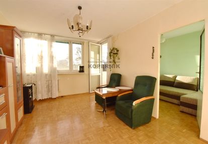 3 pokoje , 3 piętro, winda, chrobrego