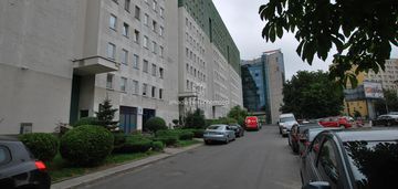 Do wynajęcia duże mieszkanie 2-pokoje ul.zapolskiej 42.