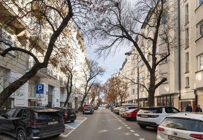 Wyjątkowa kamienica / 2 pokoje + antresola