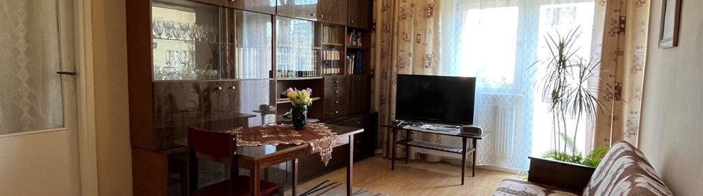 2 pokoje na 2 piętrze z balkonem