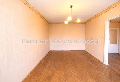Os. mokre- 2 pokoje, 2 piętro, do remontu