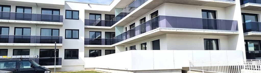 Słoneczne 3-pokojowe z małym tarasem