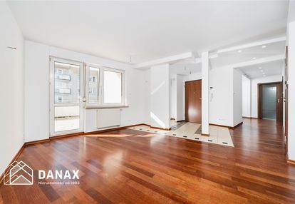 Ruczaj! duże 3 pokojowe, balkon, taras,m.postojowe