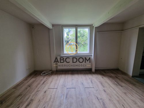 Mały dom z działką 381 m² | centrum pruszcza gdańs
