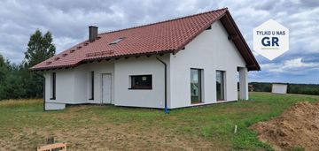 Przestronny dom // osiedle pod lasem / kościerzyna