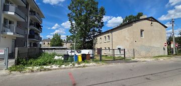Kamienica z mieszkaniami na wynajem