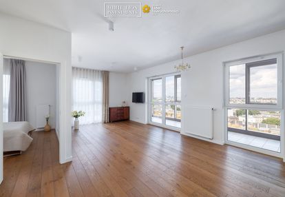 Stylowy apartament | panorama warszawy |parking