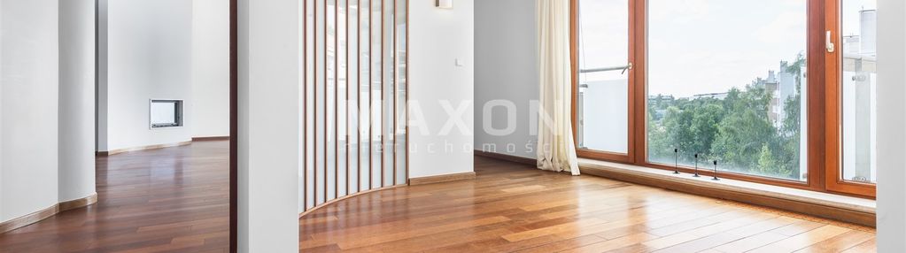Dwupoziomowy apartament na marinie