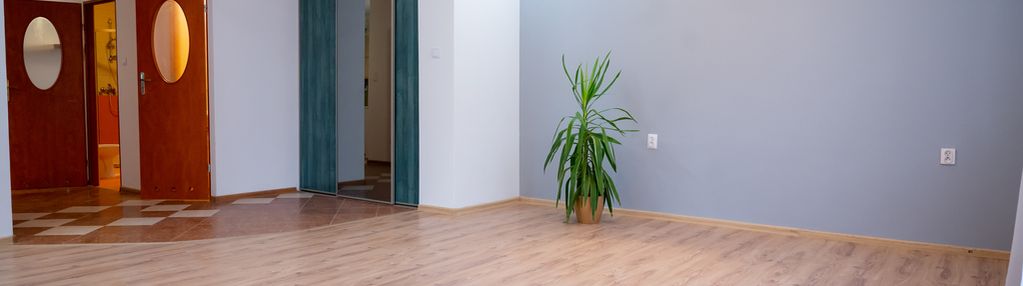 3 pokojowe mieszkanie o pow. 90 m² w kobyłce.