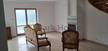 Przytulny dom w atrakcyjnej dzielnicy smochowice