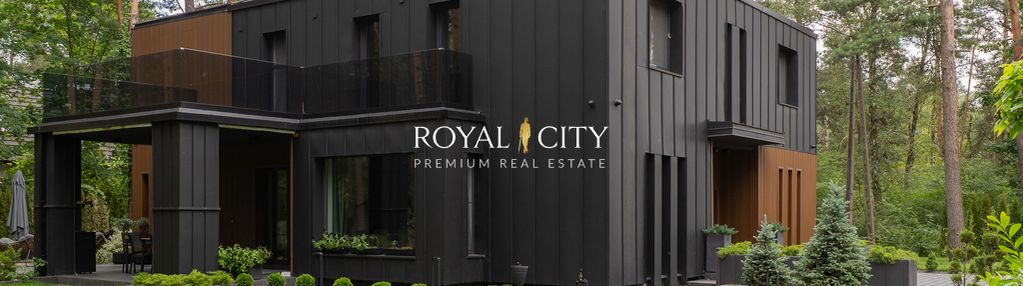 Topowy dom na dużej działce leśnej w józefowie.