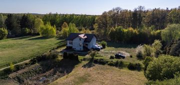 Rodzinny dom pod lasem, na działce 5084 m2