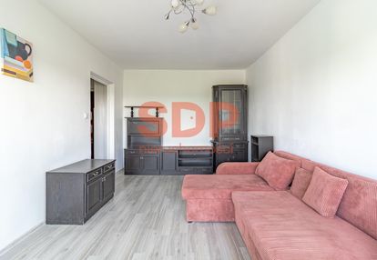 Odświeżona kawalerka z balkonem | 30 m2 | zielony żubardź