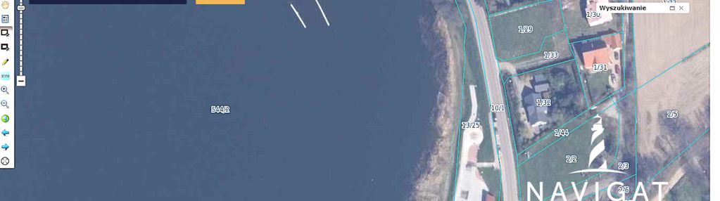 Działka z widokiem na jezioro i plażę