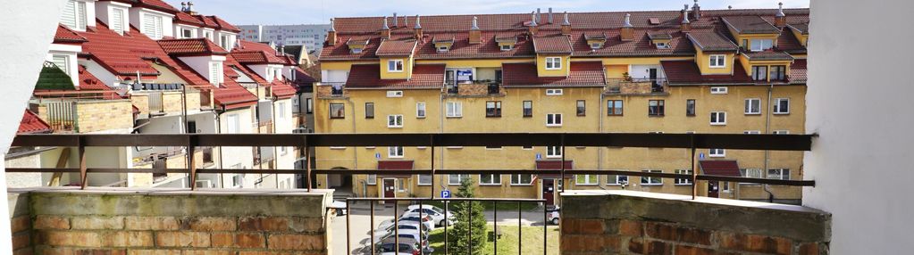 Ii poziomowe mieszkanie z balkonem