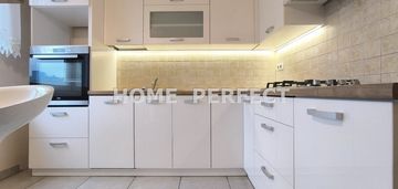 Na sprzedaż 3 pok. po remoncie-barwinek 5!