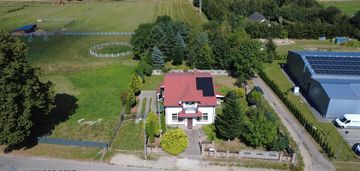 Dom z potencjałem mieszkalno-usługowym !