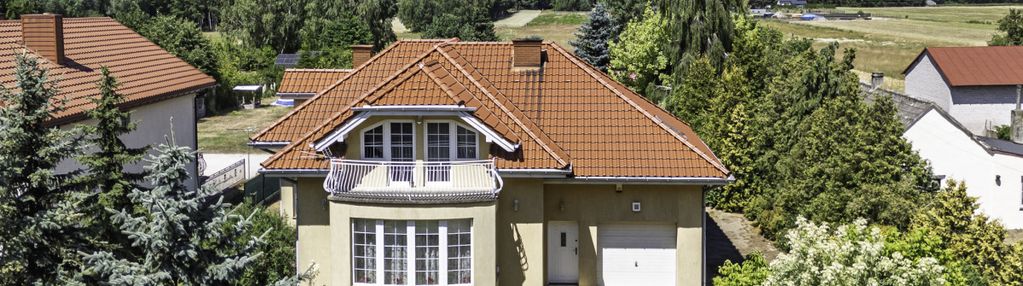 Przestronny dom z dużą działką, sieradz herby,