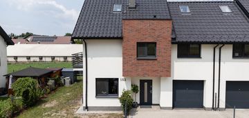 Dom 105m² z garażem w bryle | ogród, taras, basen