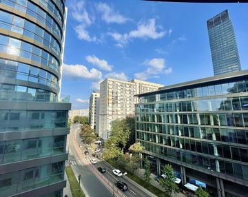 Przestronny apartament grzybowska