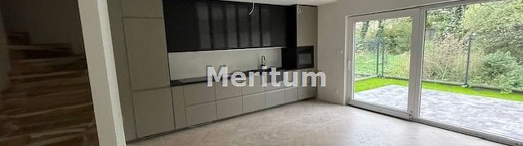 Dom całkowicie wykończony 5 pokoi, garaż