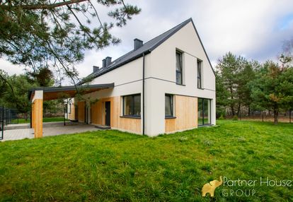 Rodzinny dom w  spokojnej  okolica blisko warszawy