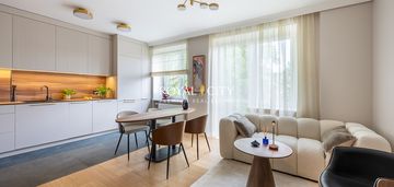 2 pokojowy apartment na starym mokotowie.