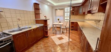 Na sprzedaż przestronne i funkcjonalne mieszkanie