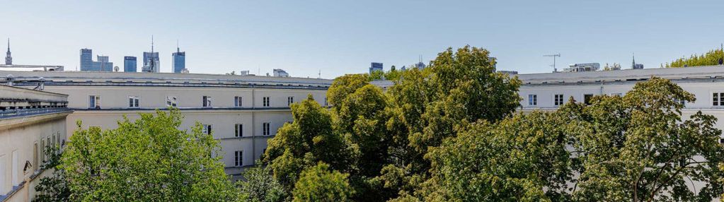 Dwupokojowe mieszkanie w pięknej kamienicy