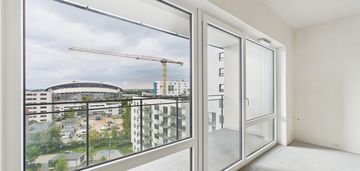 Kawalerka z dużym balkonem, garażem i komórką