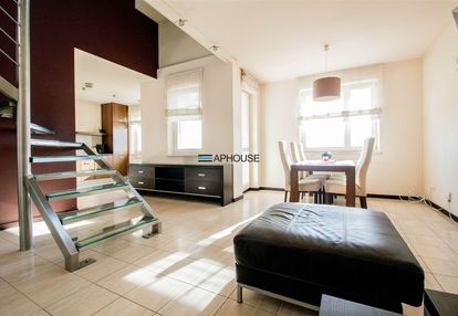 Komfortowy dwupoziomowy apartament w bronowicach