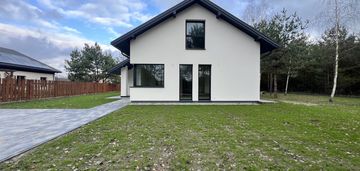 Wolnostojący dom 204 m2 kędzierówka pompa ciepła