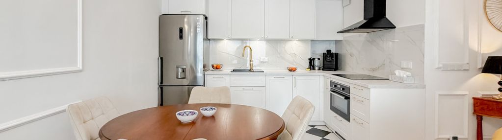 Elegancki 3-pokojowy apartament na zawadach